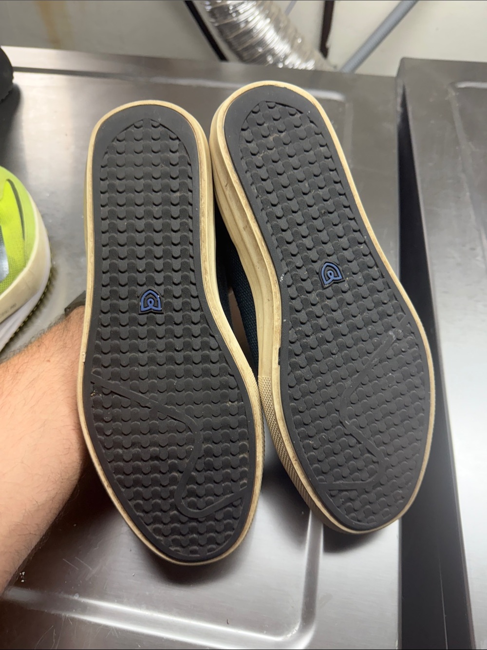 Men’s Rothy RS02 - Picture 4 of 4